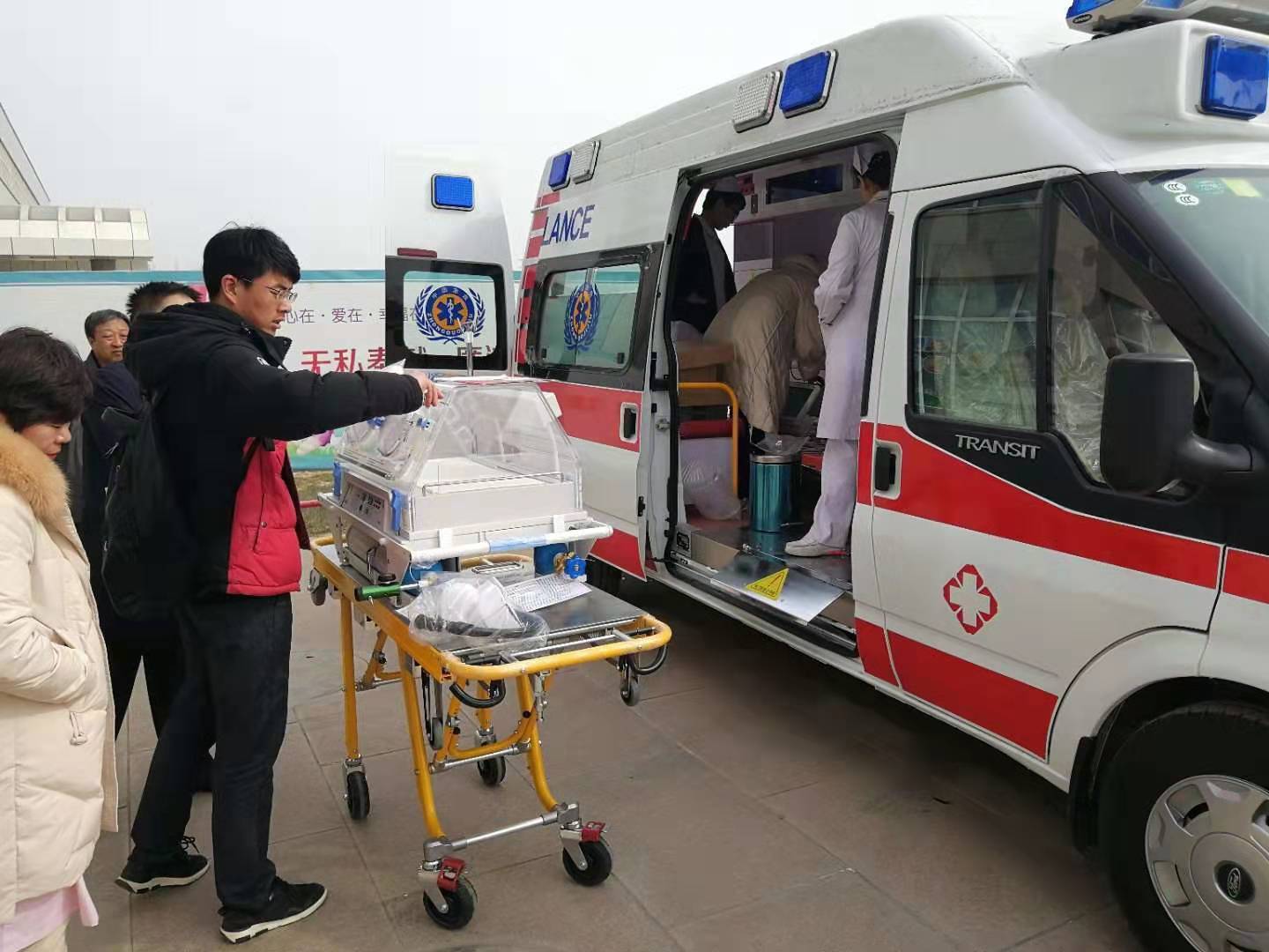新昌县救护车转院